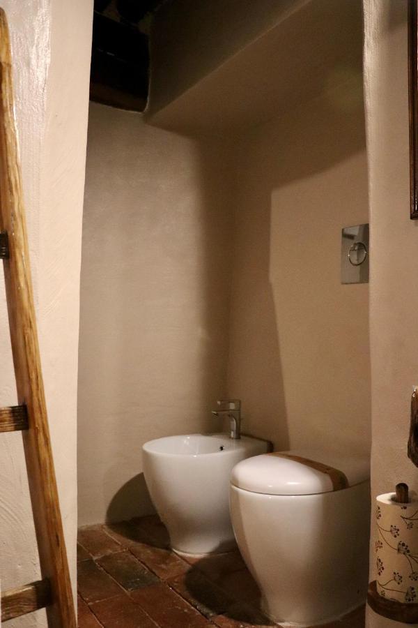 La Casa Del Teatro Apartment Campiglia d'Orcia ภายนอก รูปภาพ