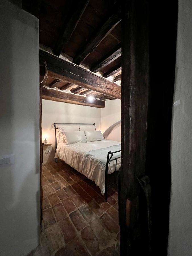 La Casa Del Teatro Apartment Campiglia d'Orcia ภายนอก รูปภาพ